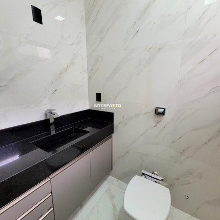 Imagem Casa com 3 Quartos à Venda, 157 m²