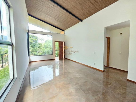 Imagem Casa com 3 Quartos à Venda, 134 m² em Vargem Grande - Teresópolis