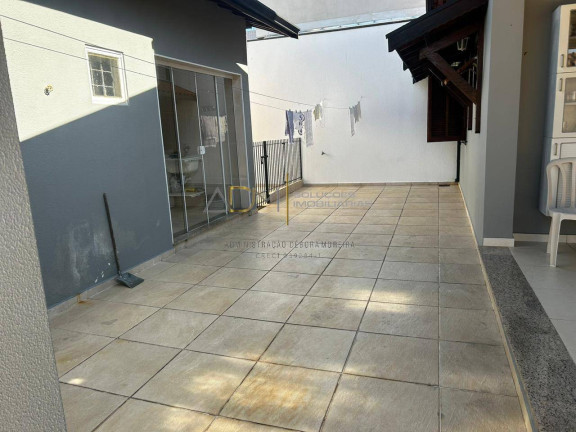 Imagem Casa com 2 Quartos à Venda, 362 m² em Jardim Paraíso - Botucatu