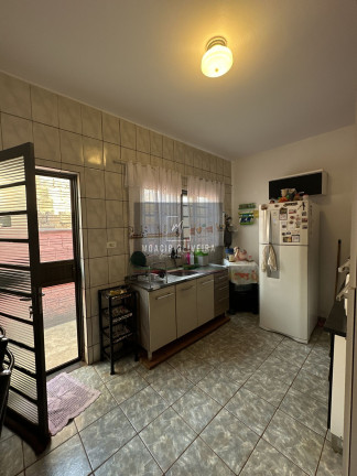 Imagem Casa com 3 Quartos à Venda, 240 m² em Vila São Silvestre - Ourinhos Imagem Casa com 3 Quartos à Venda, 240 m² em Vila São Silvestre - Ourinhos