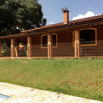 Imóvel com 3 Quartos à Venda, 8.000 m² em Centro - Extrema