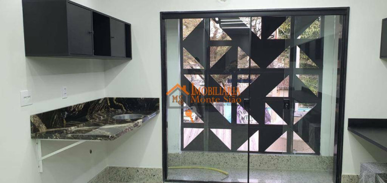 Sala Comercial à Venda, 37 m² em Jardim Santa Francisca - Guarulhos