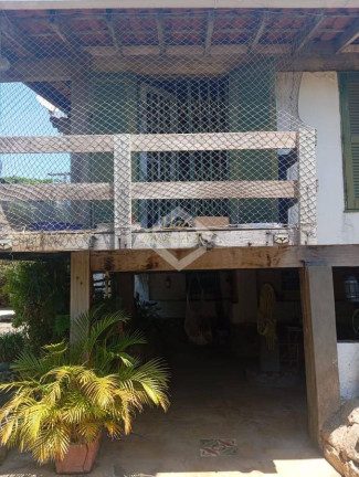 Imagem Casa com 3 Quartos à Venda, 360 m² em Piratininga - Niterói