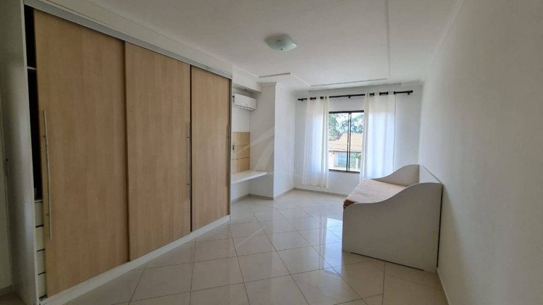Sobrado com 3 Quartos à Venda, 240 m² em Paese - Itapoá