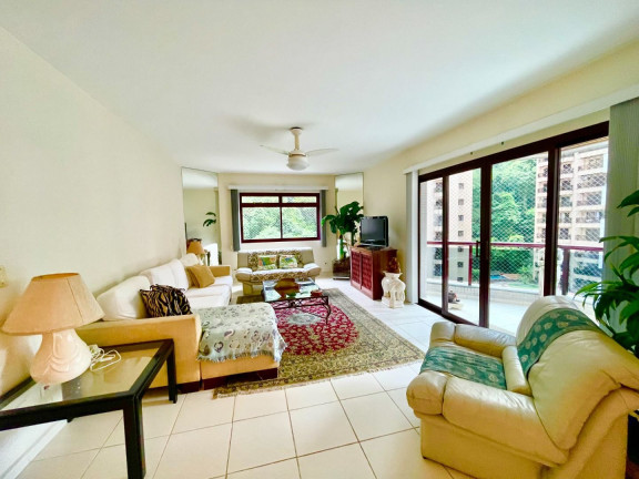 Apartamento com 4 Quartos à Venda, 168 m² em Pitangueiras - Guarujá