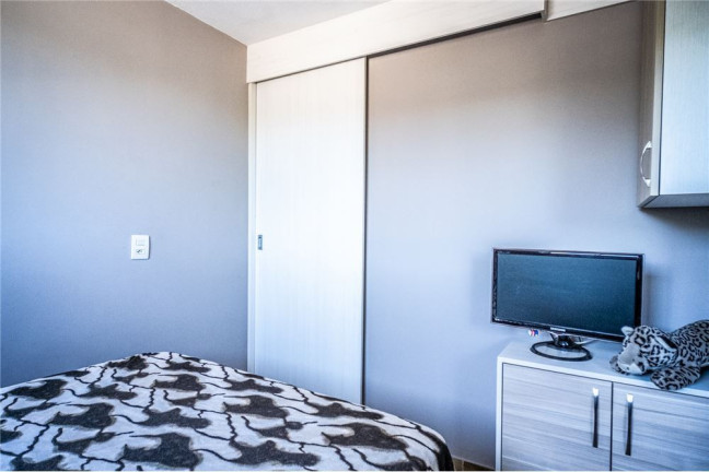 Imagem Imóvel com 2 Quartos à Venda,  em Rubem Berta - Porto Alegre