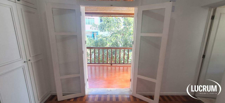 Imagem Casa com 3 Quartos para Alugar, 300 m² em Laranjeiras - Rio De Janeiro Imagem Casa com 3 Quartos para Alugar, 300 m² em Laranjeiras - Rio De Janeiro