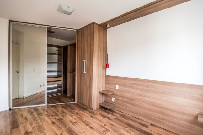 Imagem Imóvel com 2 Quartos à Venda, 69 m² em Jardim Botânico - Porto Alegre Imagem Imóvel com 2 Quartos à Venda, 69 m² em Jardim Botânico - Porto Alegre