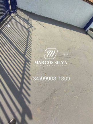 Imagem Casa com 3 Quartos à Venda, 250 m² em Nossa Senhora Aparecida - Uberlândia