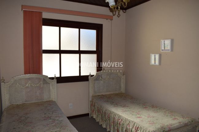 Imagem Imóvel com 4 Quartos à Venda, 168 m² em Região Do Jaguaribe - Campos Do Jordão Imagem Imóvel com 4 Quartos à Venda, 168 m² em Região Do Jaguaribe - Campos Do Jordão