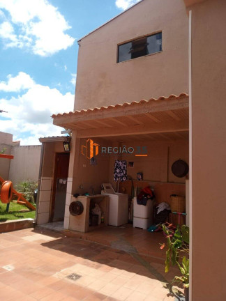 Imagem Casa com 3 Quartos à Venda, 173 m² em Conjunto Habitacional Pedro Afonso Junqueira - Poços De Caldas