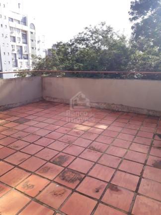 Imagem Apartamento com 3 Quartos à Venda, 135 m² em Centro - Santa Maria