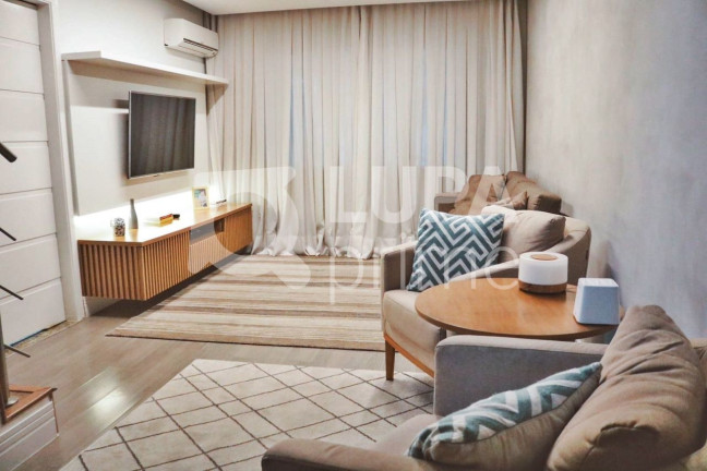 Casa com 3 Quartos à Venda, 360 m² em Jardim Guanca - São Paulo
