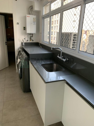 Imagem Imóvel com 4 Quartos à Venda, 245 m² em Jardim Europa - São Paulo Imagem Imóvel com 4 Quartos à Venda, 245 m² em Jardim Europa - São Paulo