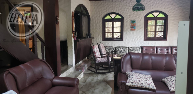 Imagem Casa com 5 Quartos à Venda, 420 m² em Centro - Guaratuba Imagem Casa com 5 Quartos à Venda, 420 m² em Centro - Guaratuba