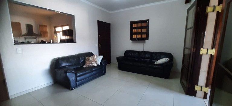 Imagem Casa com 2 Quartos à Venda, 140 m² em Vila Luzita - Santo André Imagem Casa com 2 Quartos à Venda, 140 m² em Vila Luzita - Santo André