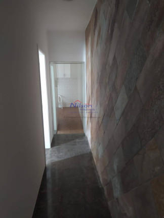 Imagem Casa com 4 Quartos à Venda, em Guarulhos Imagem Casa com 4 Quartos à Venda, em Guarulhos