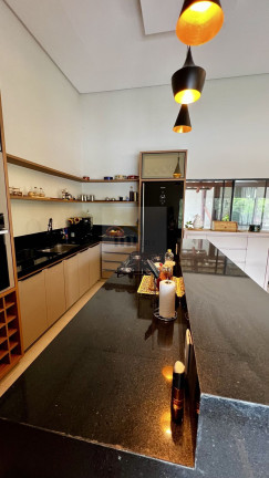 Imagem Imóvel com 3 Quartos à Venda, 1.279 m² em Centro - Hidrolândia Imagem Imóvel com 3 Quartos à Venda, 1.279 m² em Centro - Hidrolândia