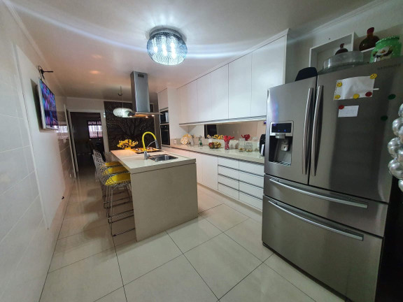 Imagem Casa com 3 Quartos à Venda, 392 m² em Jardim Duprat - São Paulo