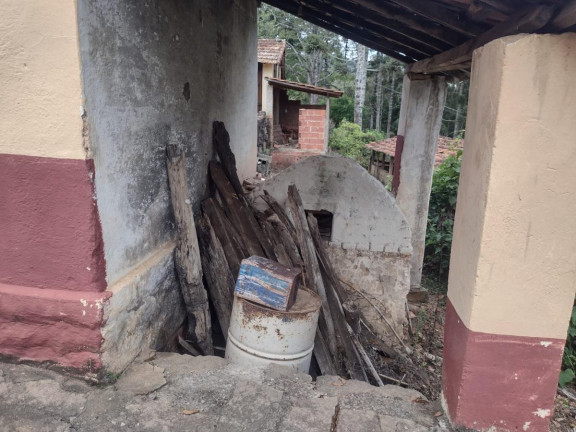 Imagem Chácara com 4 Quartos à Venda, 10 m² em Bom Retiro - Caldas Imagem Chácara com 4 Quartos à Venda, 10 m² em Bom Retiro - Caldas