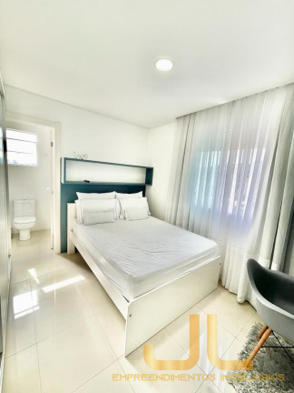 Imóvel com 3 Quartos à Venda, 1.113 m² em Velha - Blumenau