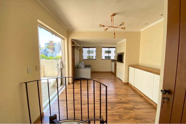 Imagem Cobertura com 2 Quartos à Venda, 104 m² em Petrópolis - Porto Alegre Imagem Cobertura com 2 Quartos à Venda, 104 m² em Petrópolis - Porto Alegre