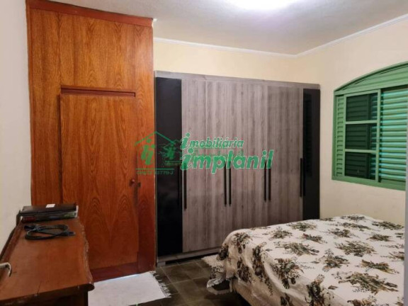Imagem Casa com 3 Quartos à Venda, 300 m² em Vila Santa Terezinha - Várzea Paulista Imagem Casa com 3 Quartos à Venda, 300 m² em Vila Santa Terezinha - Várzea Paulista