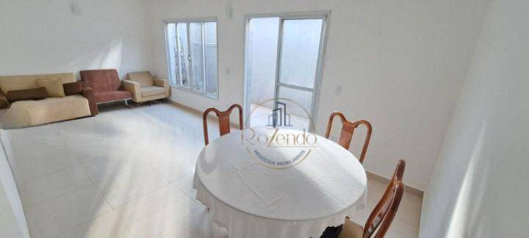 Sobrado com 3 Quartos à Venda, 130 m² em Vila Valparaíso - Santo André
