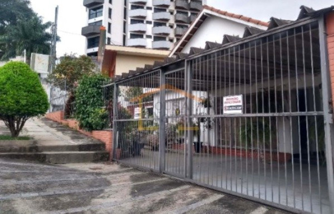 Imagem Casa com 3 Quartos à Venda, 170 m² em água Fria - São Paulo