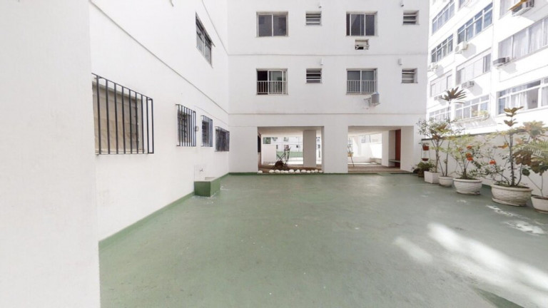 Imagem Imóvel com 2 Quartos à Venda, 99 m² em Laranjeiras - Rio De Janeiro Imagem Imóvel com 2 Quartos à Venda, 99 m² em Laranjeiras - Rio De Janeiro