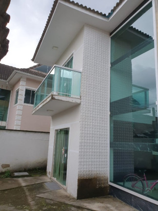 Imagem Casa com 3 Quartos à Venda, 400 m² em Xerém - Duque De Caxias