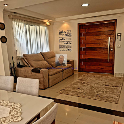 Casa de Condomínio com 2 Quartos à Venda, 180 m² em Barueri