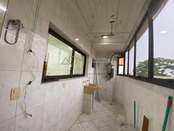 Imagem Apartamento com 3 Quartos à Venda, 219 m² em Centro - Botucatu