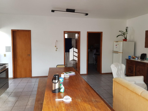Imagem Apartamento com 3 Quartos à Venda, 130 m² em Passo D'areia - Santa Maria