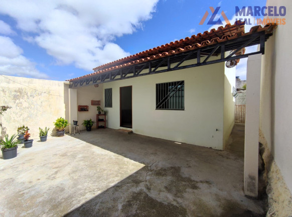 Imagem Casa com 3 Quartos à Venda, 80 m² em Alto Maron - Vitória Da Conquista Imagem Casa com 3 Quartos à Venda, 80 m² em Alto Maron - Vitória Da Conquista