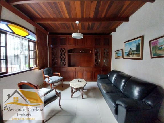Imagem Casa com 5 Quartos à Venda, 145 m² em Charitas - Niterói