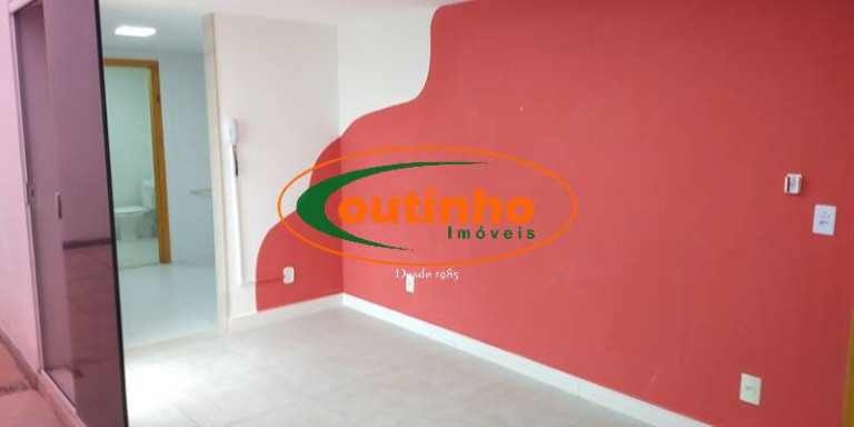 Imagem Apartamento com 1 Quarto à Venda, 50 m² em Tijuca - Rio De Janeiro Imagem Apartamento com 1 Quarto à Venda, 50 m² em Tijuca - Rio De Janeiro