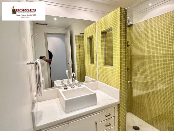 Imagem Apartamento com 4 Quartos para Alugar, 147 m² em Moema - São Paulo