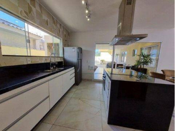 Imagem Casa com 4 Quartos à Venda, 191 m² em Itapeba - Maricá