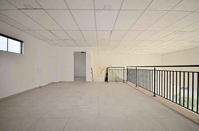 Imagem Edifício Residencial para Alugar, 500 m² em Santa Cândida - Curitiba Imagem Edifício Residencial para Alugar, 500 m² em Santa Cândida - Curitiba