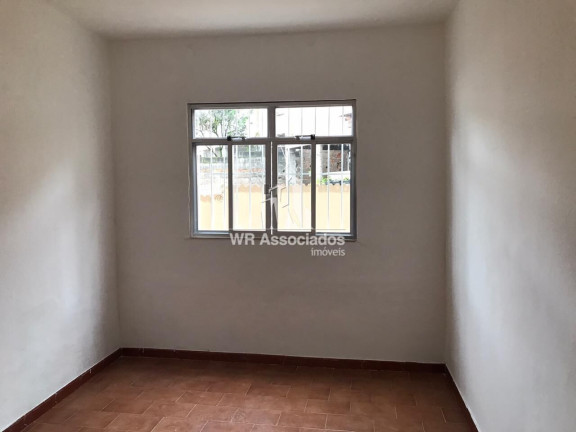 Imagem Casa com 4 Quartos à Venda, 220 m² Imagem Casa com 4 Quartos à Venda, 220 m²