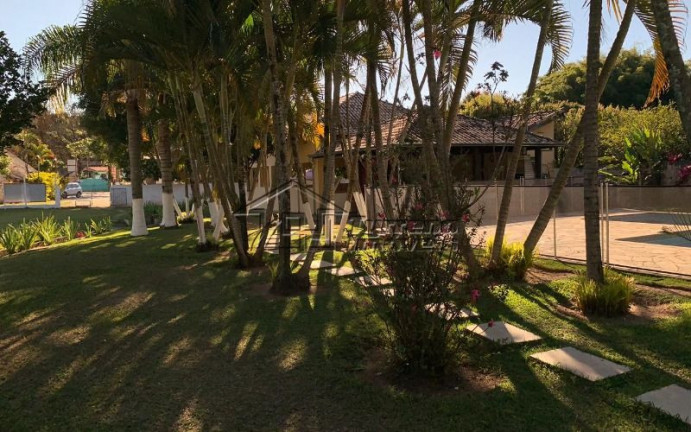 Imagem Imóvel com 3 Quartos à Venda, 450 m² em Jardim Capuava - São José Dos Campos Imagem Imóvel com 3 Quartos à Venda, 450 m² em Jardim Capuava - São José Dos Campos