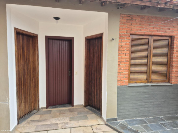 Imagem Casa com 3 Quartos para Alugar ou Temporada, 286 m² em Jardim Virgínia - Guarujá Imagem Casa com 3 Quartos para Alugar ou Temporada, 286 m² em Jardim Virgínia - Guarujá