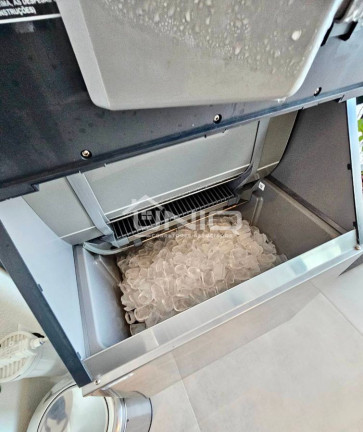 Imagem Apartamento com 4 Quartos à Venda, 160 m² em Centro - Balneário Camboriú Imagem Apartamento com 4 Quartos à Venda, 160 m² em Centro - Balneário Camboriú