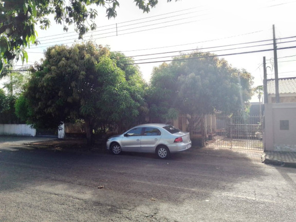 Imagem Casa com 3 Quartos à Venda, 322 m² em Arapongas Imagem Casa com 3 Quartos à Venda, 322 m² em Arapongas