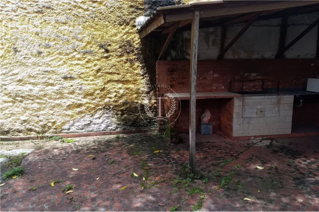 Imagem Casa com 5 Quartos à Venda, 230 m² em Vila São José - São Paulo