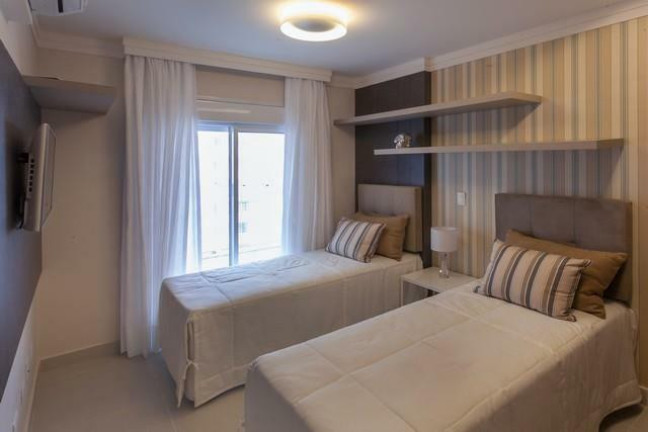 Imagem Apartamento com 3 Quartos à Venda, 135 m² em Pitangueiras - Guarujá Imagem Apartamento com 3 Quartos à Venda, 135 m² em Pitangueiras - Guarujá