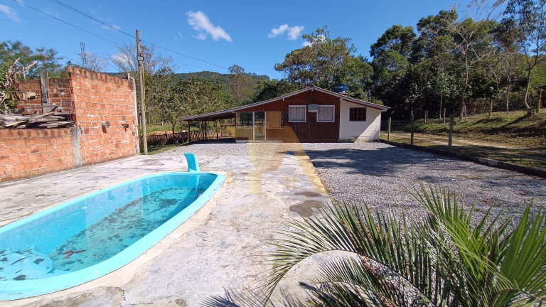 Imagem Imóvel com 2 Quartos à Venda, 35 m² em Espraiado - Paulo Lopes Imagem Imóvel com 2 Quartos à Venda, 35 m² em Espraiado - Paulo Lopes