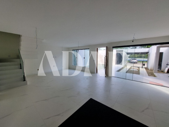 Imagem Casa com 4 Quartos à Venda, 192 m² em Vargem Grande - Rio De Janeiro Imagem Casa com 4 Quartos à Venda, 192 m² em Vargem Grande - Rio De Janeiro