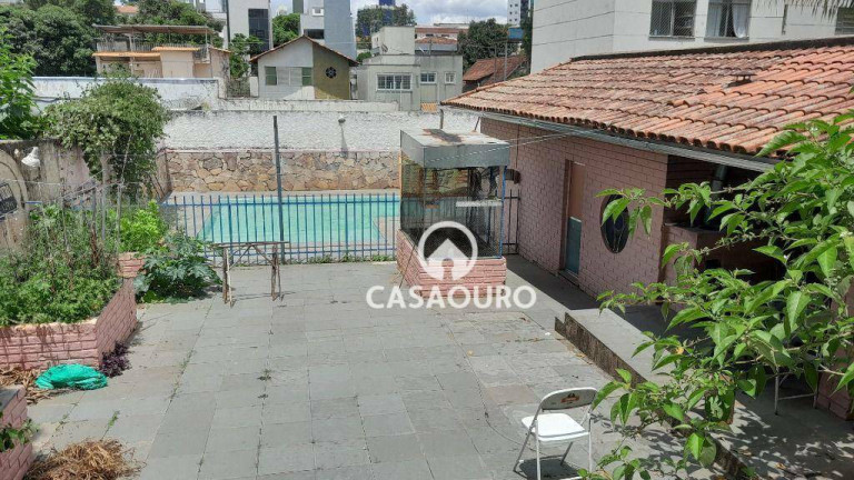 Imagem Casa com 6 Quartos à Venda, 400 m² em Serra - Belo Horizonte Imagem Casa com 6 Quartos à Venda, 400 m² em Serra - Belo Horizonte
